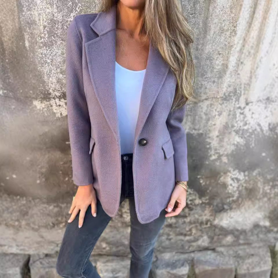 Blazer Elegant Roz - Jachetă Scurtă de Iarnă cu Nasturi