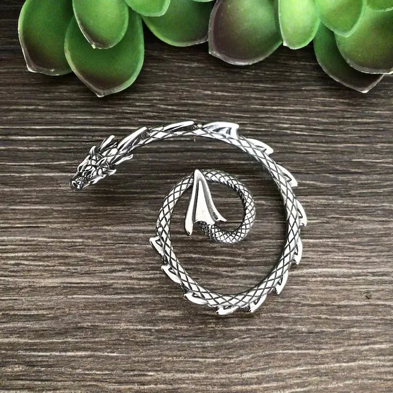 Cercei Retro Dragon - Accesoriu Elegant Valentine's Day